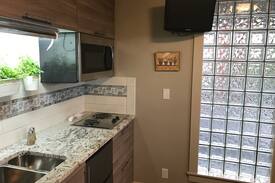 Crown Hill Apartment | Ballard's Tiny Herb Garden