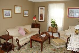 Waynesboro House | Blair's House of Vintage Nestled in Wine Country