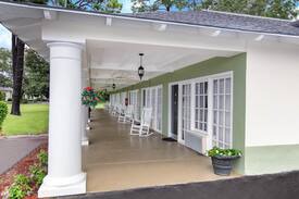 Natchez Hotel | John Wayne Room Days Inn Historic Natchez