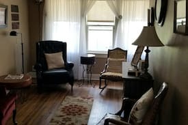 Joplin Apartment | Historic Bonnie & Clyde Hideout
