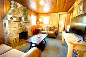 Grand Lake Cabin | Big Pine Log Cabin- Wildwood Cabins, Grand Lake