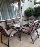 Lone Hill Apartment | 3 Bedroom ground floor unit, in quiet LoneHill