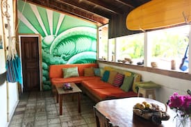 Pavones Bed & Breakfast | SURFHOUSE PAVONES ocean front dorms with a.c