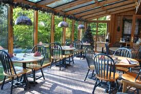 Charlevoix Bed & Breakfast | Horton Creek Inn B&B