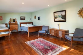 Pigeon Bay Cabin | The Red House - Pigeon Bay