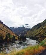 Riggins Cabin | Beachfront Gus Creek Cabin on the Salmon River