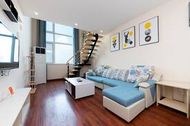 Daiyue Apartment | 艾尚佳～泰山脚下万达商圈简约时尚Loft瞰山观景大床房