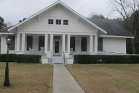 Wiggins House | Mimi's Elegant Country Home
