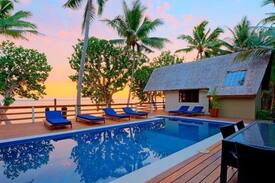 Tagaqe House | BeachFront Private Villa