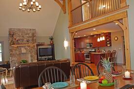 Hico Cabin | Vandalia -Luxury cabin on the rim of Gauley Canyon