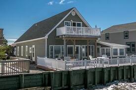 Goshen House | Bayfront Beauty at Reeds Beach