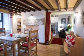 Marianglas Cabin | Hen Gamdda Fawr cottage, nr Benllech, Anglesey
