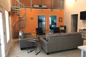 Loyola Beach House | Reel Sweet Fishing Lodge
