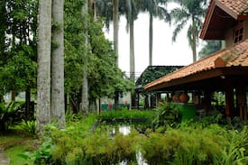 Caringin Villa | D'Palm Villa - Villa Caringin Bogor by Anton'sHome