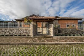 Seren del Grappa Villa | VILLA DEI CASTAGNI. La tua casa, lontano da casa.