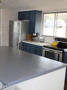 Lyndhurst Cabin | Westport's Little Blue Cottage - Sleeps 10!