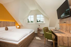 Markgrafenheide Hotel | Doppelzimmer/Frühstück/Sauna - 150 m zum Strand