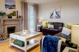 Killybegs Cabin | Beachcombers Cottage - Modern Luxury -WIFI-Netflix