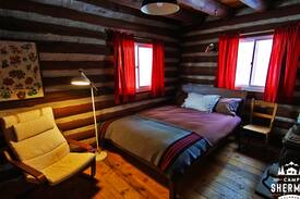Alma Cabin | Camp Sherman - Ultimate Adventure Basecamp