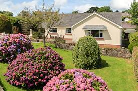 Amroth House | Summerhill Crest, Amroth, Pembrokeshire