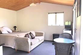 Blenheim Other | Homebrook Cottage