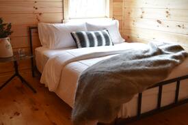 Logan Cabin | Field Trip: Premium Cabin Next to Old Man's Cave!