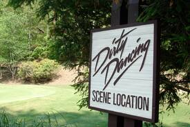 Lake Lure Cabin | Resort Dirty Dancing Cabin Overlooks Waterfalls