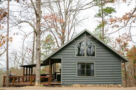 Broken Bow Cabin | The Trail House at Eagle Ridge