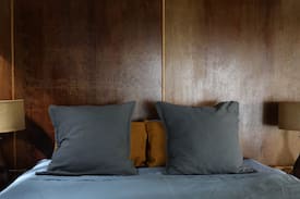 Mount Tamborine House | Newly Renovated Private Eco Rainforest Cabin