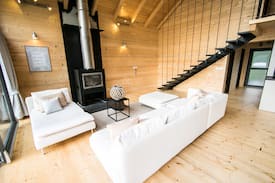 Zachotin Cabin | Lakeside Chalet Toksol I.