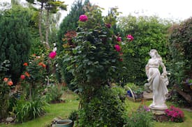 Herne Bay Bed & Breakfast | 'Hobbit Hole' in Herne Bay, near Canterbury B & B,