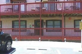 Caine Woods Apartment | Kramer Cove