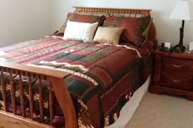 Old Seward - Oceanview Apartment | Southside Manor 2bdrm, private entry. Alaska theme