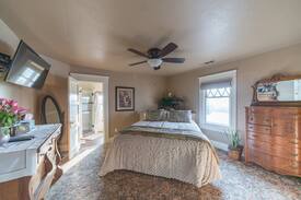 Exeter Bed & Breakfast | Parkhurst Suite, The Clover House Manor