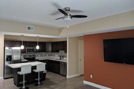Aberdeen Apartment | State Street Commons