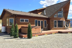 Pateros House | The Beyer House