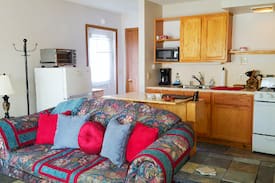 Alden Apartment | THAYER LAKE COTTAGE NEAR TORCH LAKE