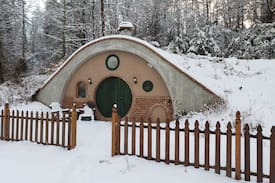 Broadway House | Hobbit Style Underground Cabin