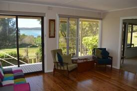 Mossy Point House | Flame Tree Cottage - By the Sea