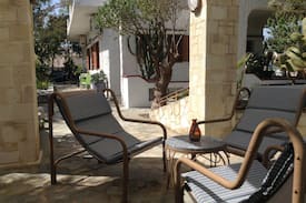 Stavros House | Gorgeous Traditional Villa Apopsis