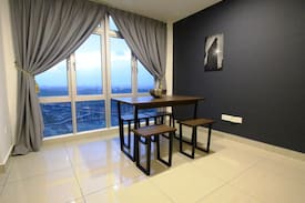 Tebrau Apartment | #A18-05 Homestay@Menara Hartamas (1-5 pax)