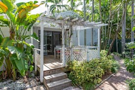 Northeast Coconut Grove House | Tiki Hut Pool Home in Coconut Grove