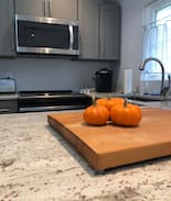 Forest Park House | Forest Park Guest Cottage -Minutes from everything