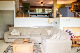 Waitsfield Apartment | Top Of The Valley Adventure Lodge