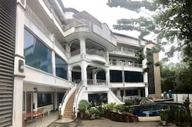 Guinobatan Bed & Breakfast | Charisma Guinobatan (with Breakfast)