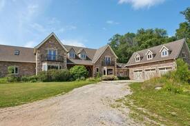 Berrien Springs House | Wolf Ranch in Wine Country