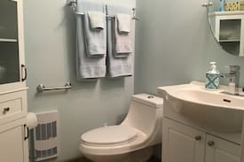 Hemmingford Bed & Breakfast | Gîte Woodland B&B Bouleau/Birch CITQ #298074