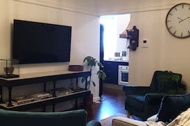 Perth Central Business District Apartment | Historic art deco apartment in CBD, Elizabeth Quay