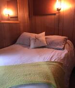 South Bruce Peninsula Cabin | Beautiful Gould Lake Cottage 5 min to Sauble Beach