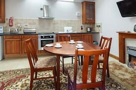 Llanelli Cabin | Halfway Cottages, 31 Capel Isaf Road Llanelli